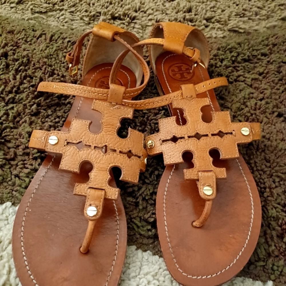 Tory burch leather sandals